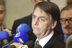 jair-bolsonaro-coletiva-foto-Valter-Campanato-ebc.jpg