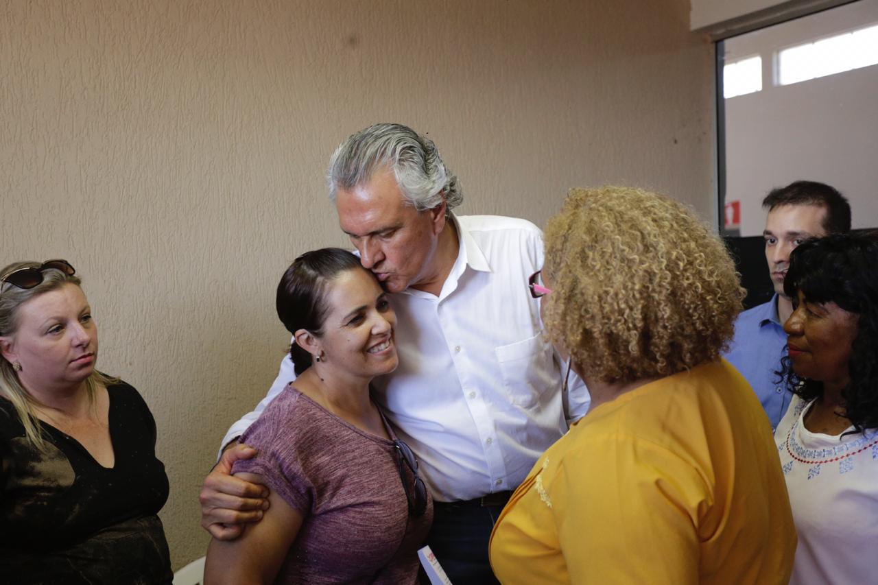 Caiado, aliados e professores do Sintego de Jataí: Reunião inédita (foto divulgação)