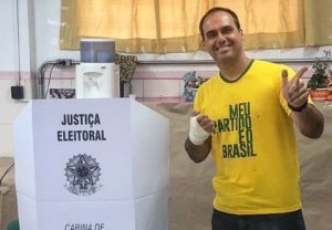 eduardo-bolsonaro-foto-facebook.jpg