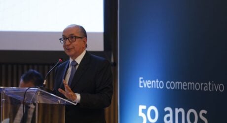 Governo estuda aumentar IR para rendas mais altas, diz secretário