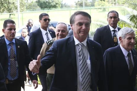 Jair Bolsonaro visita a Secretaria de Segurança e Coordenação Presidencial do Gabinete de Segurança Institucional.jpg