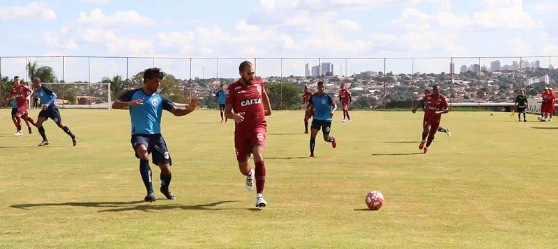 jogo treino vila 0x0