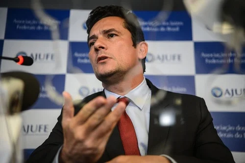 Casa Civil decidirá se pacote de Moro irá tramitar junto com reforma da Previdência, diz secretário