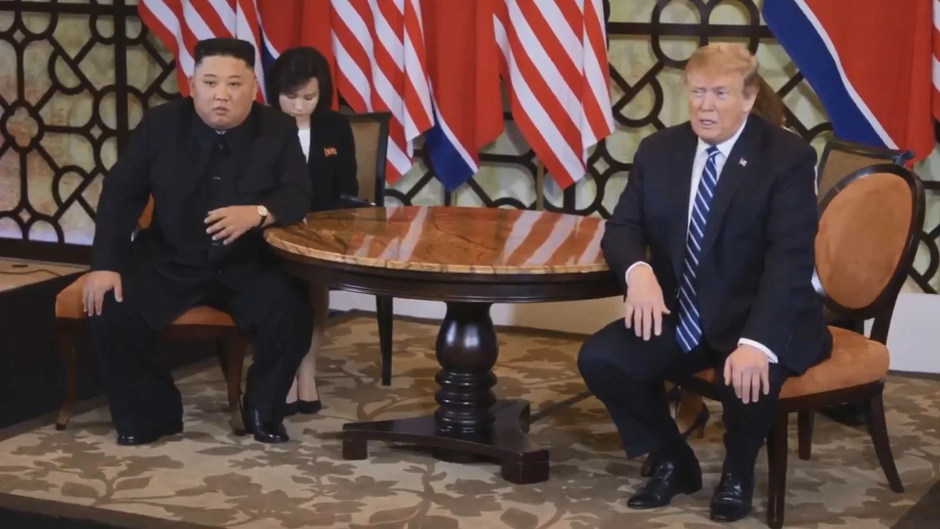 Trump e Kim não chegam a acordo e encerram cúpula mais cedo no Vietnã