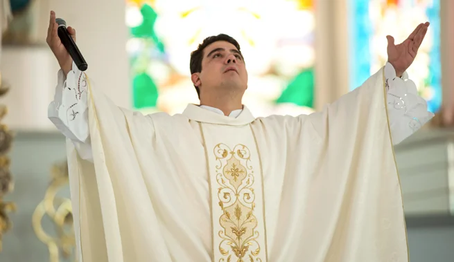 padre robson divulgacao