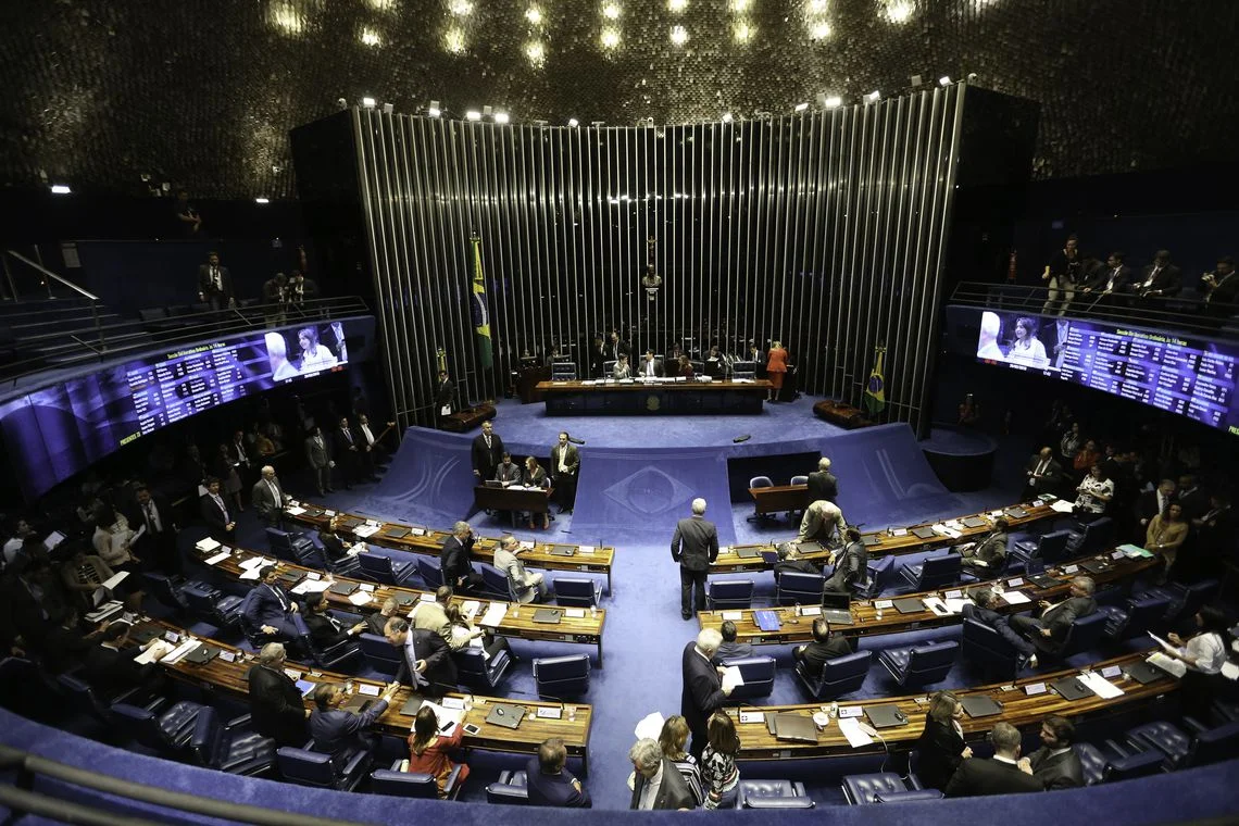 Paulo Guedes e Sérgio Moro são aguardados no Senado na semana que vem