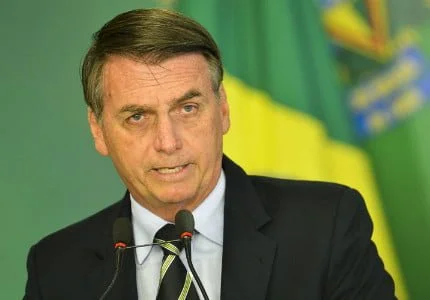 Bolsonaro sanciona lei de criação da Empresa Simples de Crédito