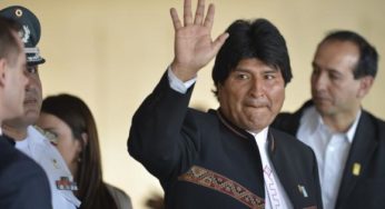 Por meio do Twitter, Evo Morales condena “tentativa de golpe” na Venezuela