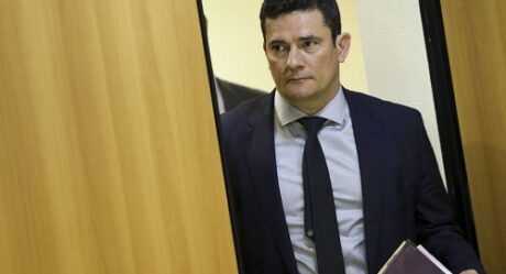 Moro pede que empresários deem oportunidade de trabalho a presos