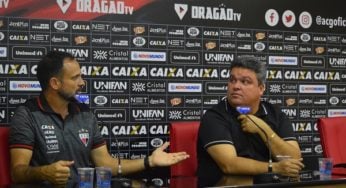 Adson Batista rasga elogios para técnico após goleada: “Wagner deu aula”