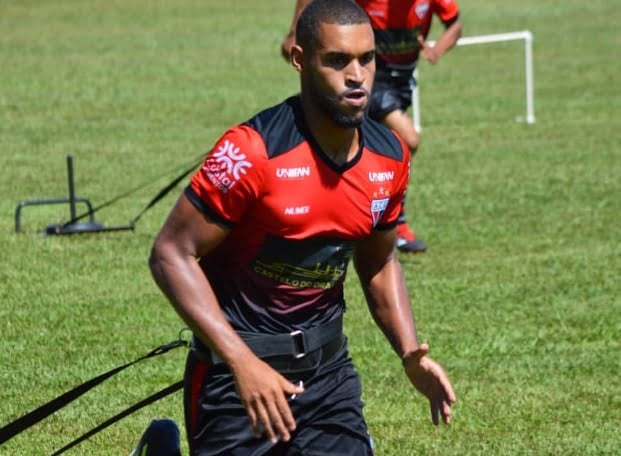 douglas zagueiro