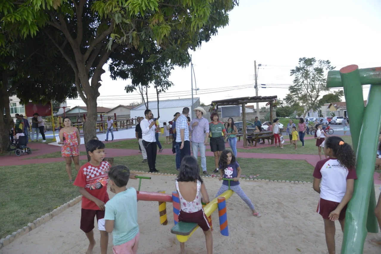 Prefeitura de Aparecida inaugura praça no Setor Serra Dourada