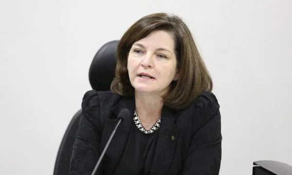 Raquel Dodge reafirma apoio a Lava Jato, mas cobra “isenção” de procuradores