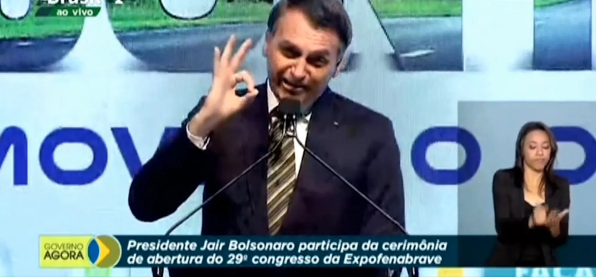 Cheio de ironias, Bolsonaro ataca imprensa e anuncia MP que diminui faturamento de jornais