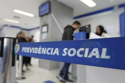 INSS começa a pagar hoje a primeira parcela do 13º dos aposentados