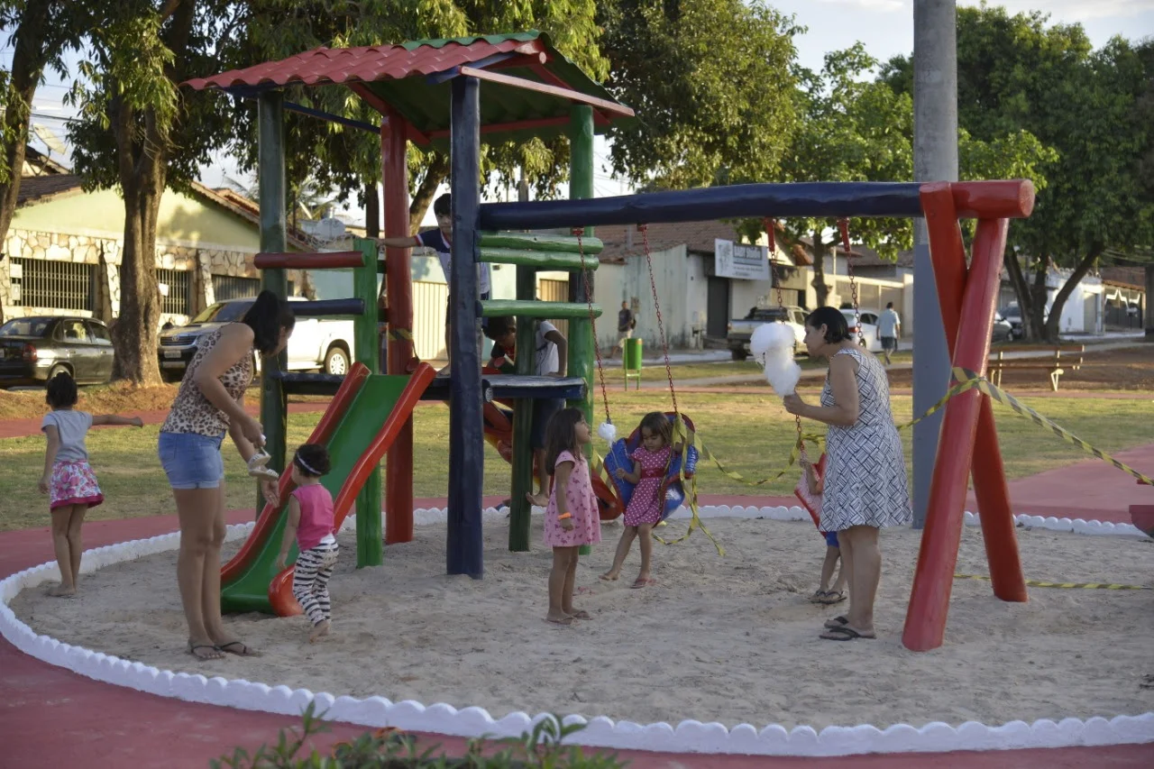 Prefeitura de Aparecida inaugura nova praça de lazer no Setor Garavelo