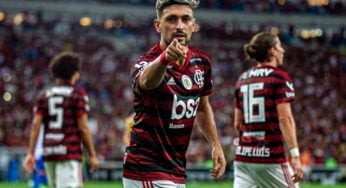 Flamengo vence CSA e mantém vantagem de dez pontos para o Palmeiras