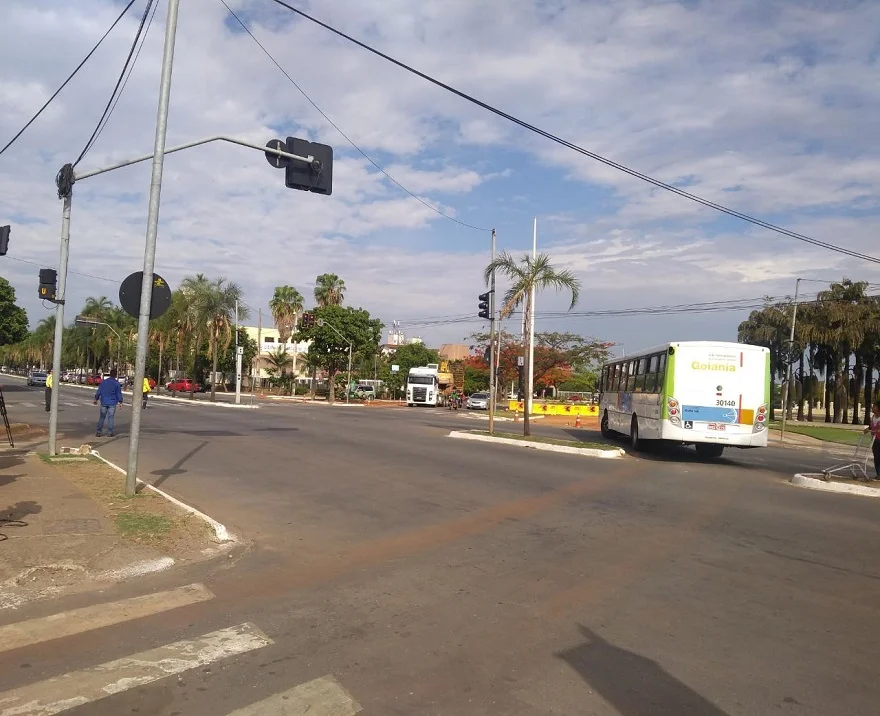 cruzamento goias x independencia