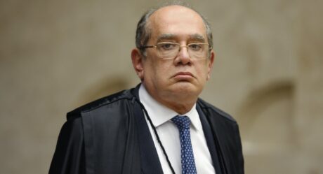 Gilmar Mendes e Bolsonaro se encontram um dia antes da votação que pode libertar Lula