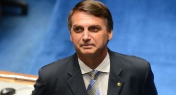 Presidente Jair Bolsonaro concede indulto de Natal a policiais