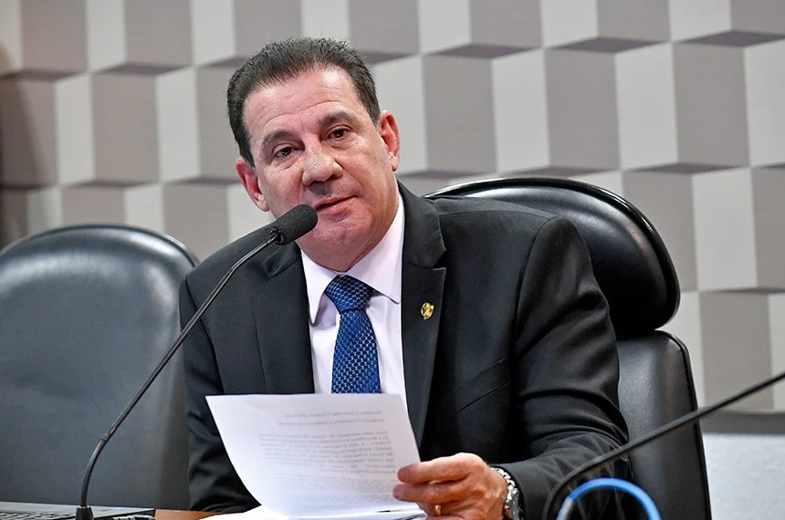 vanderlan cardoso foto senado