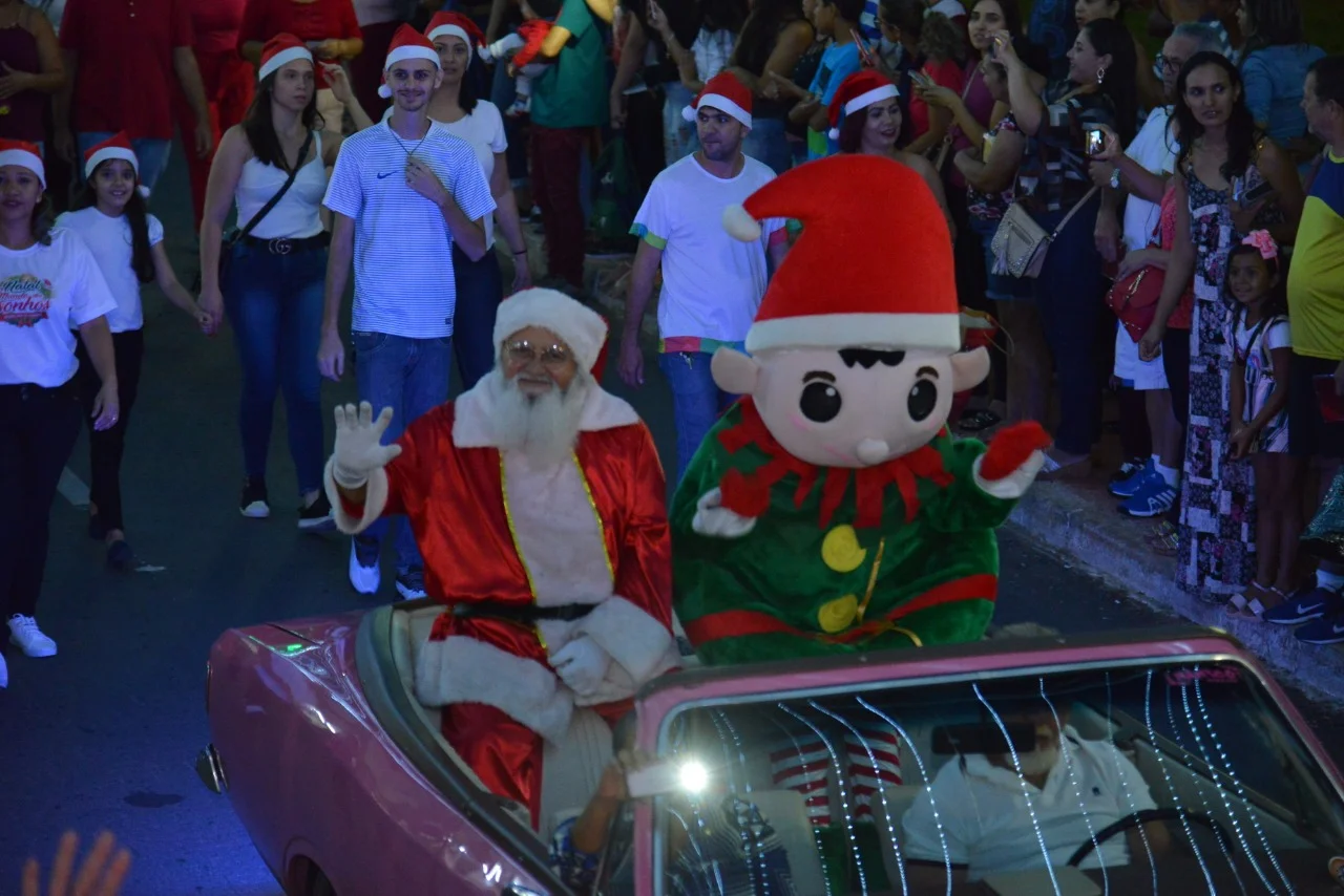 Aparecida de Goiânia promove desfile natalino nesta quarta-feira (11)