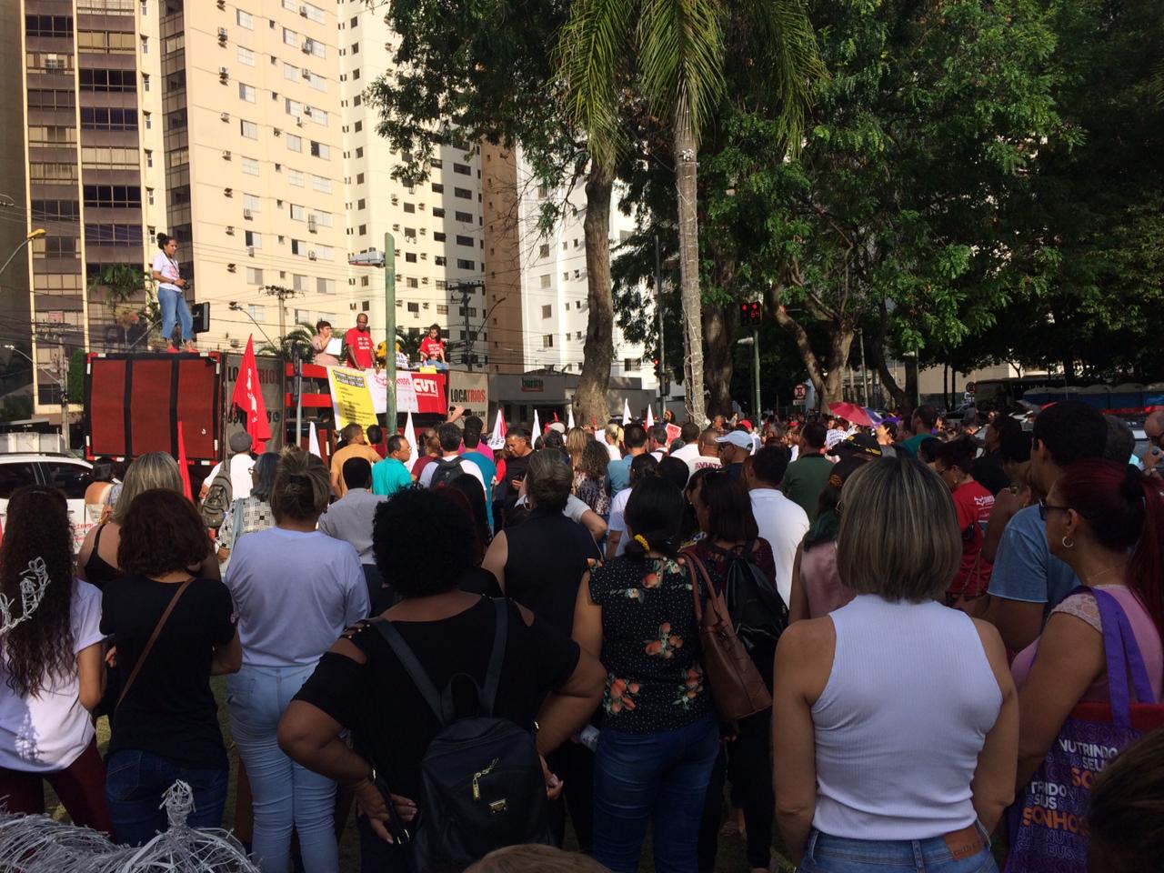 protestos assembleia