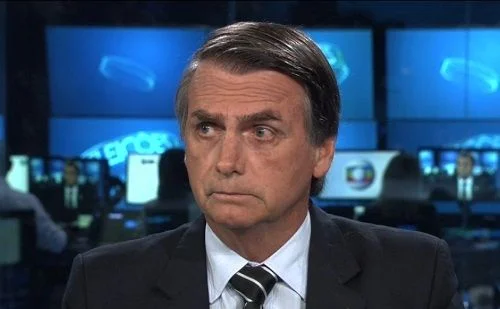 Pelo Twitter, Frota fala em criação de “Frente de Luta” para tirar Bolsonaro “do poder”