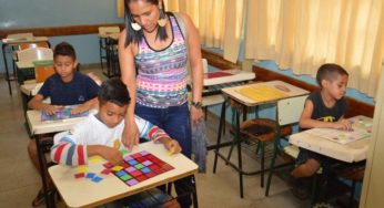 Cmeis de Goiânia iniciam ano letivo nesta quinta