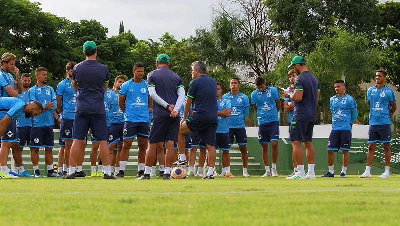 Goiás volta à Sul-Americana e enfrenta Sol de América; Assista ao vivo