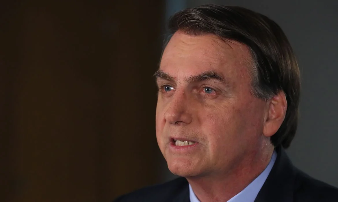 Bolsonaro dispara novamente contra urna eletrônica: “Ou fazemos eleições limpas no Brasil ou não temos eleições”