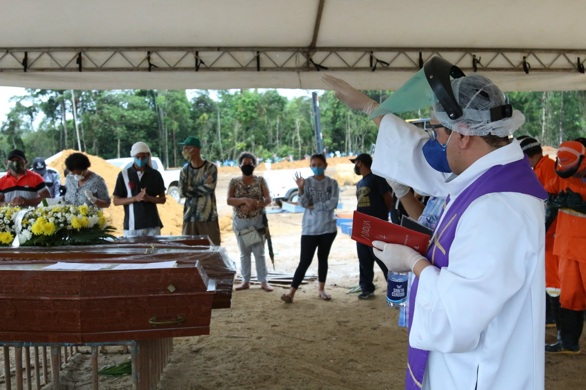 Brasil tem recorde com 3.251 mortes por covid-19 em 24 horas