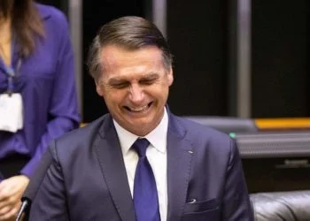 Levantamento aponta que 45% avaliam governo Bolsonaro como ruim ou péssimo