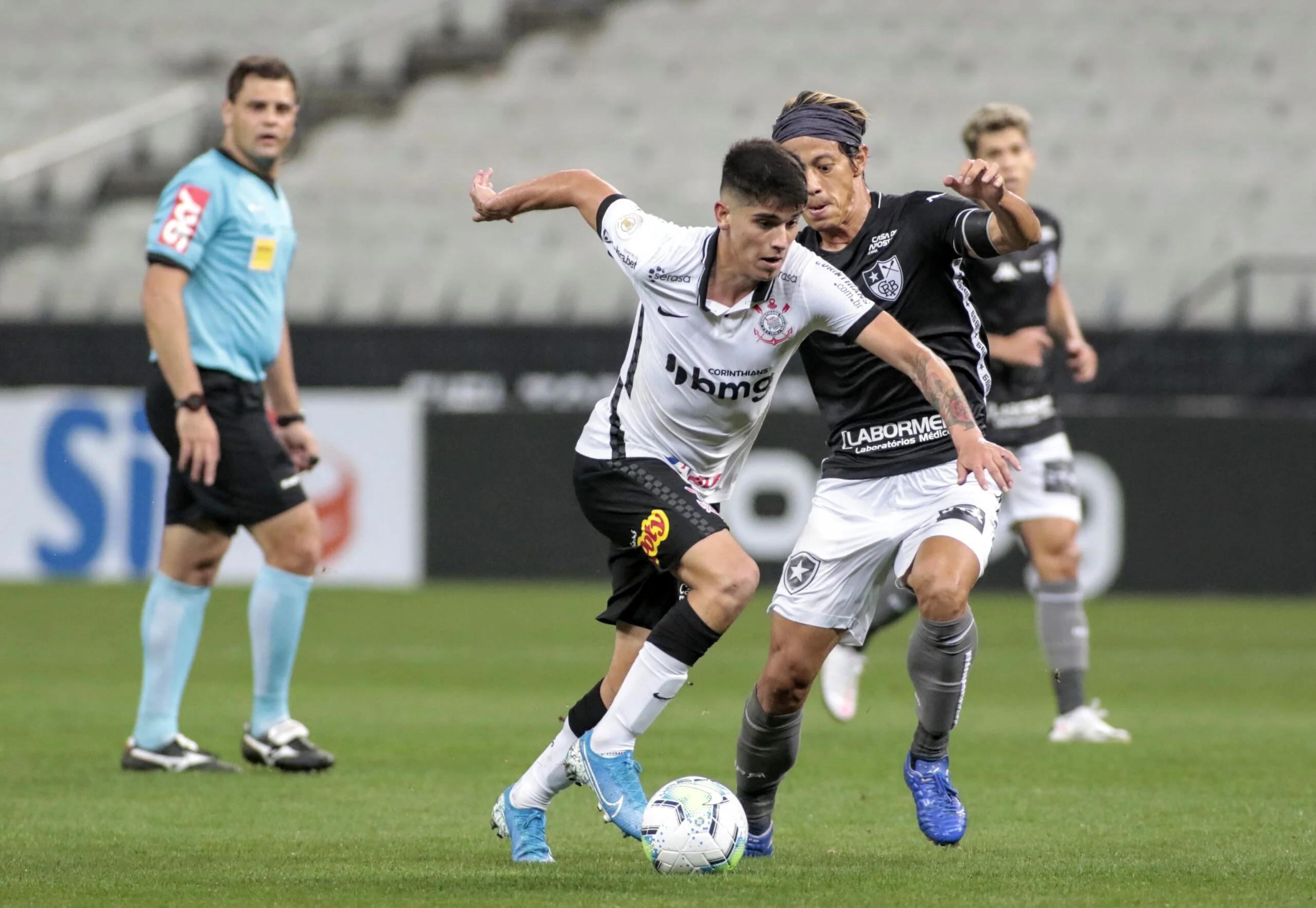 Corinthians e Botafogo ficam no empate em jogo na Arena Neo Química