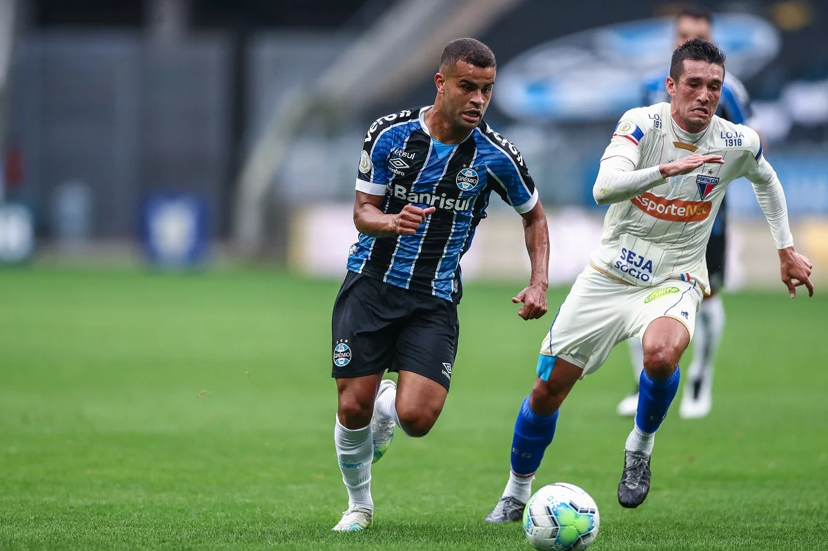 Grêmio e Fortaleza empatam confronto em Porto Alegre