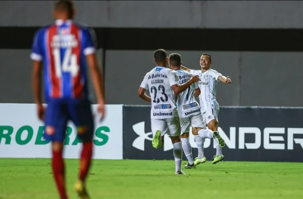 Grêmio se recupera no Campeonato Brasileiro com vitória diante do Bahia