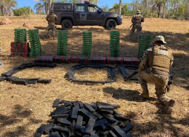 1,5 tonelada de maconha é apreendida em propriedade rural de Hidrolândia