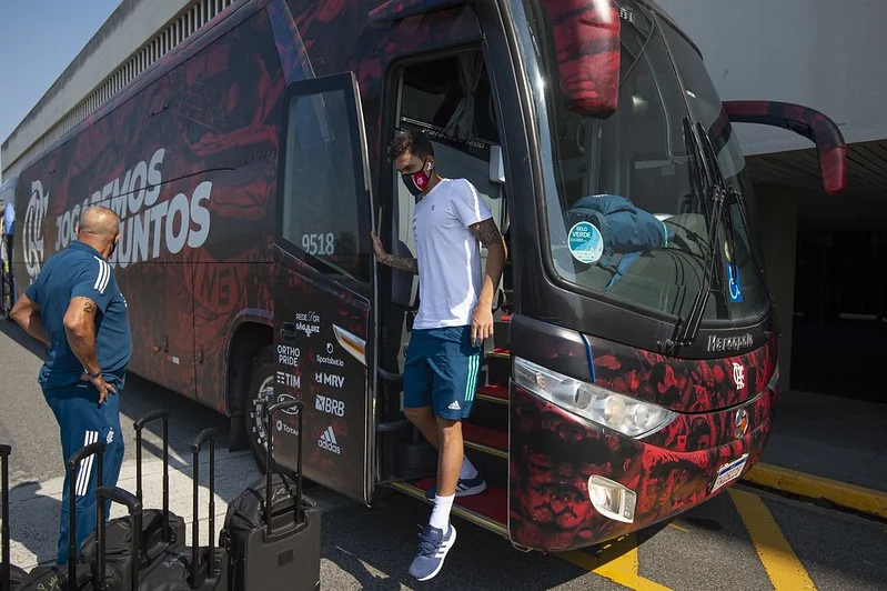 Diretoria do Flamengo mantém programação para o jogo contra Palmeiras que pode não acontecer