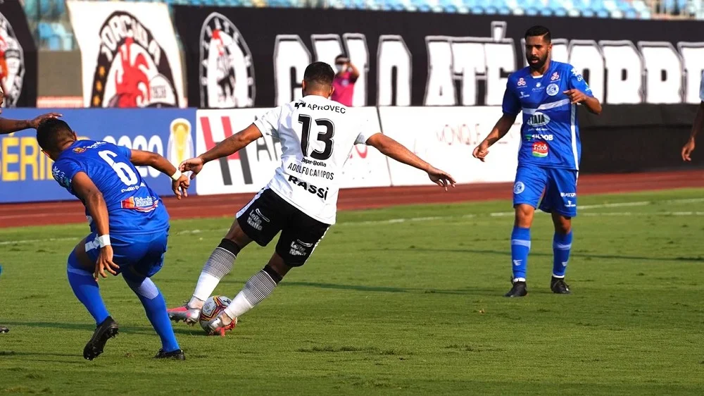 Goianésia vence Goiânia e segue líder na Série D do Campeonato Brasileiro