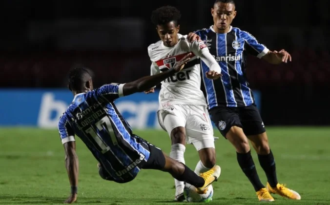 Brasileirão: São Paulo e Grêmio empatam jogo no Morumbi