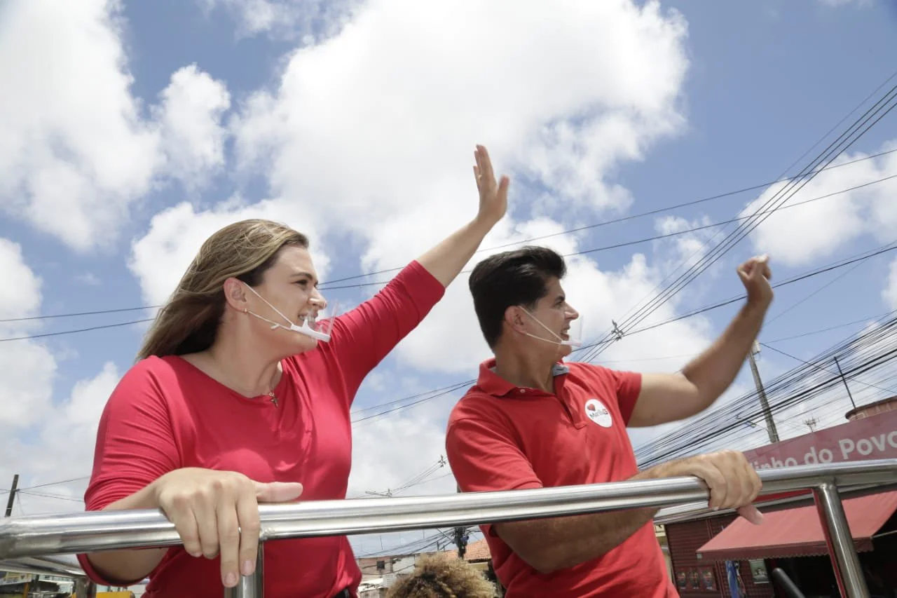 Marília Arraes e João Campos disputam segundo turno em Recife