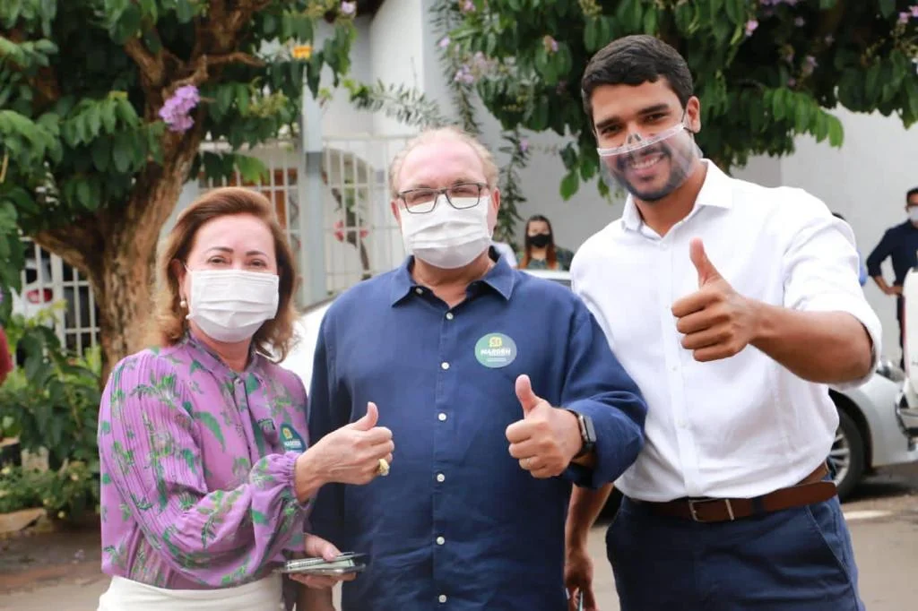 Jânio Darrot vota em Trindade confiante na vitória de Marden Júnior