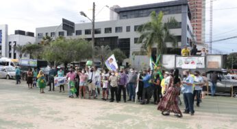 Candidatos derrotados vão à sede da PF defender o voto impresso e pedir anulação das eleições