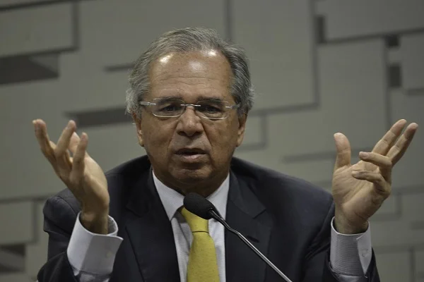 Guedes afirma que prioridade do Governo será reduzir despesas e mira agilidade em privatizações