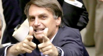 É idiota quem defende comprar feijão em vez de fuzil, diz Bolsonaro