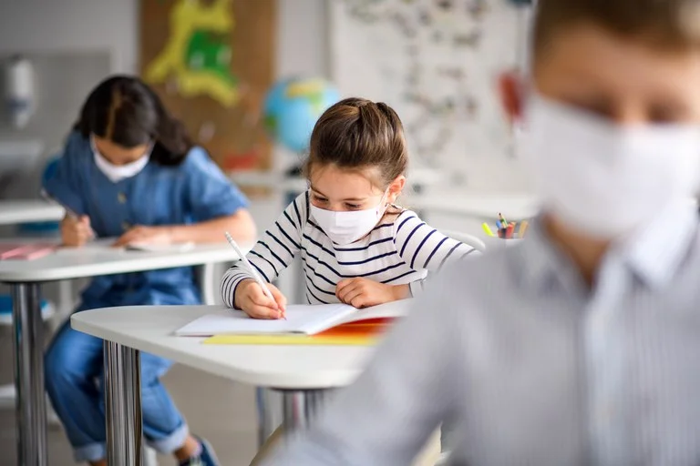 Após suspensão de aulas em Avelinópolis, SES-GO afirma que não há necessidade de novos protocolos sanitários