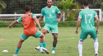 Camisa 9: Vila Nova acerta com ex-atacante que já defendeu Goiás e Palmeiras