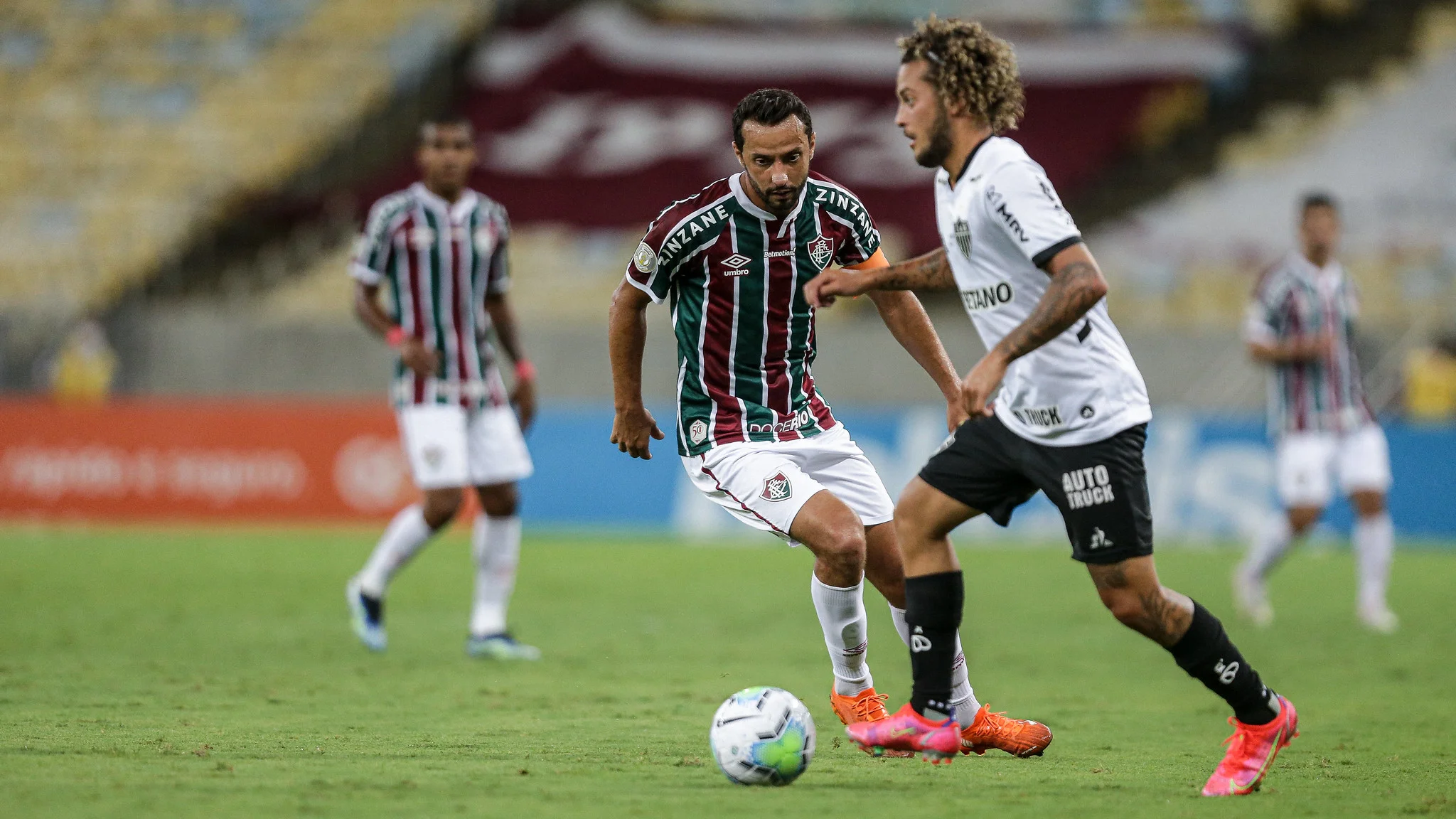 Fluminense e Atlético-MG empatam confronto e não mudam de posição na tabela do Brasileirão