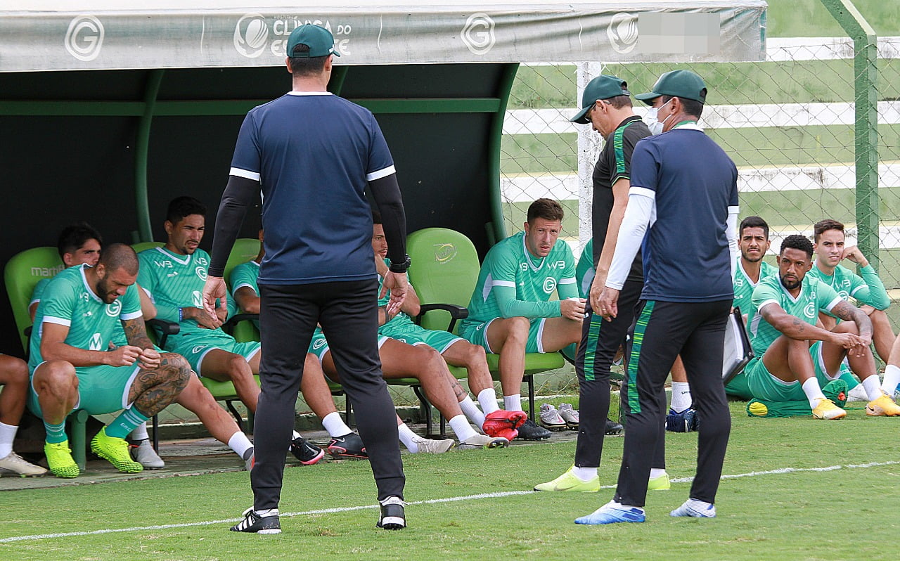 Goiás tem uma dúvida para jogo decisivo contra o Botafogo na Serrinha