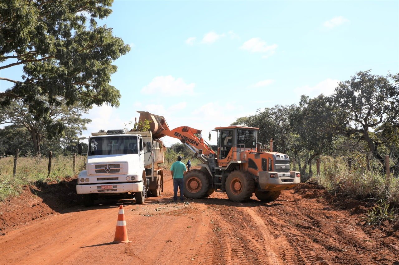 Prefeitura de Anápolis inicia pavimentação de estrada até Miranápolis